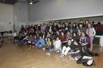 Los alumnos del Aula de Teatro Universitaria de Ourense. (Foto: Miguel Angel)