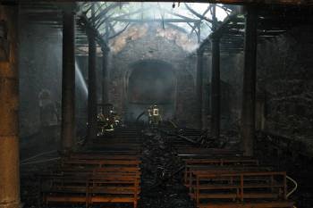 Estado en el que quedó la capilla tras el incendio.