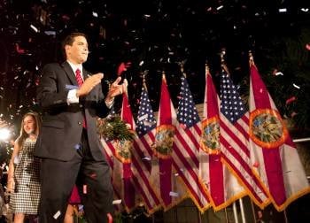El senador republicano por la Florida Marco Rubio celebra su victoria en Florida. (Foto: E.F.)