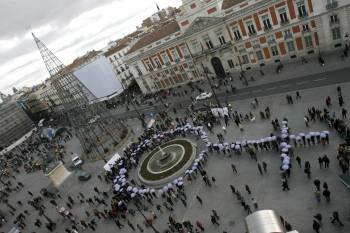Manifestación en la Puerta del Sol con motivo del Día Internacional contra la Violencia de Género. (Foto: Víctor Lerena)