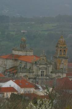 Torre del monasterio. (Foto: José Paz)