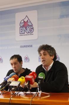 Anxo López y Xosé Manuel Pérez Bouza. (Foto: Xesús Fariñas)