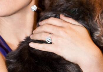 El anillo de compromiso de Natalie Portman