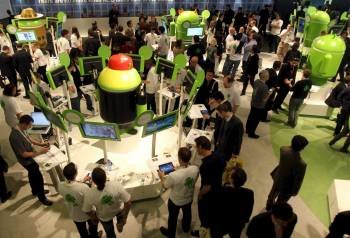 Vista del expositor del sistema operativo Android, en el Mobile World Congress de Barcelona. (Foto: TONI ALBIR)
