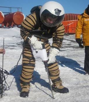 Pruebas del traje espacial en la Antártida