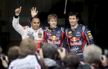 Vettel, entre Hamilton y Webber.