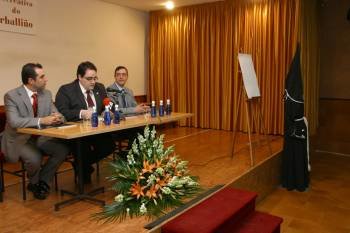 Celso Carballeda, Rafael Benito Melero y José Antonio González Bernárdez presentaron el programa. (Foto: JOSÉ PAZ)