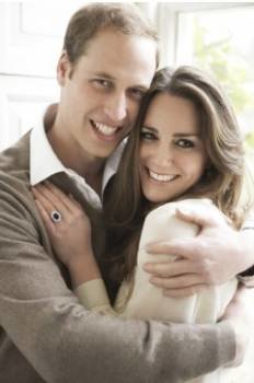El príncipe Guillermo de Gales y su prometida Kate Middleton. (Foto: EFE)