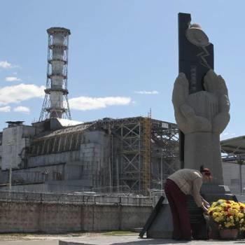 Monumento que conmemora el escape de Chernóbil