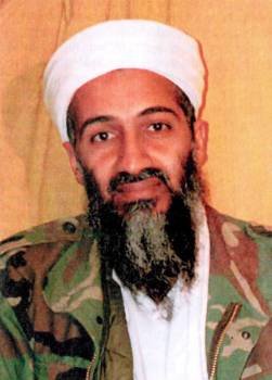 Fotografía de archivo sin datar que muestra al líder de la organización terrorista Al Qaeda Osama bin Laden. (Foto: STR)