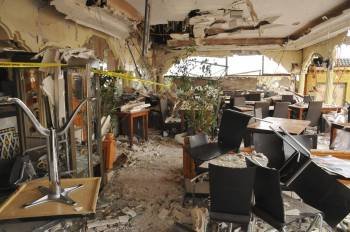 Estado en el que quedó la cafetería tras el atentado terrorista en Marrakech. (Foto: ARCHIVO)