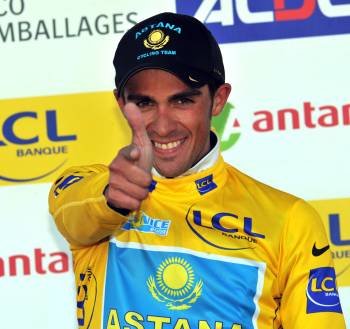 Contador celebra la victoria en la última edición del Tour.? (Foto: )