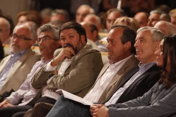 Miguel Fidalgo, Raúl Fernández, Francisco Caamaño, Francisco Fumega y Manuel Vázquez. (Foto: XESÚS FARIÑAS)