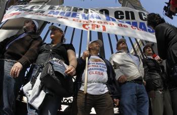 Protesta de trabajadores de Clesa en Madrid, en defensa de sus puestos de trabajo. (Foto: ARCHIVO)