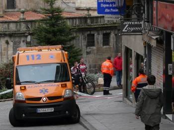 Una de las ambulancias de Protección Civil de Ourense que moviliza el 112 ante casos de emergencia. (Foto: )