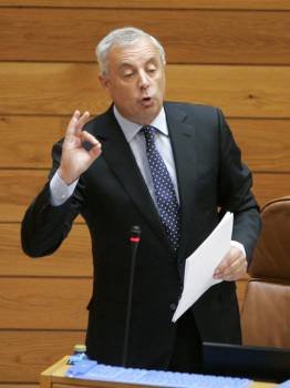 Vázquez, durante su intervención en el Parlamento. (Foto: XOÁN REY)