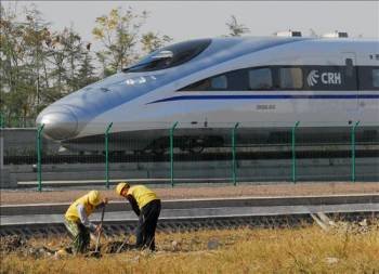 En la imagen, tren chino de alta velocidad (Foto: ARCHIVO EFE)