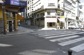 El cruce con la calle Curros. (Foto: MIGUEL ÁNGEL)