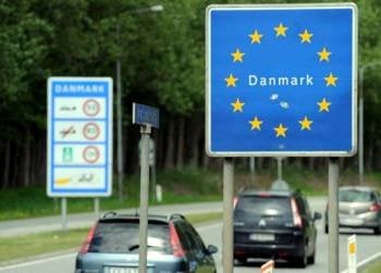 Un letrero indica la llegada a territorio danés en Padborg, en la frontera entre Alemania y Dinamarca (Foto: EFE)