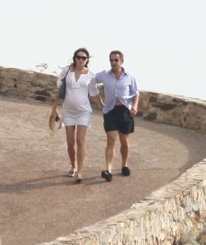 Bruni y Sarkozy, en la Costa Azul (Foto: Agencias)