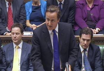 El primer ministro David Cameron durante su comparecencia ayer en el congreso británico. (Foto: EFE)