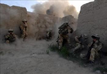 Imagen de archivo de una operación contra insurgentes afganos (Foto: EFE)