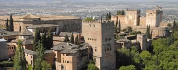 El complejo de la Alhambra (Granada) (Foto: Archivo EFE)