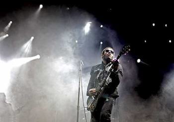Lenny Kravitz, durante un concierto  de Valencia. (Foto: Archivo)