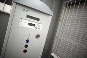 La máquina en la que las prostitutas de Bonn tendrán que sacar el tique cada noche para trabajar. (Foto: OLIVER BERG)