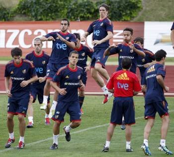 Los internacionales, ayer durante el entrenamiento (Foto: J.C. Hidalgo)