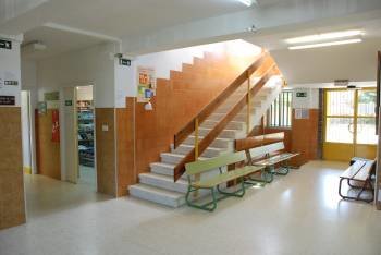 Instalaciones del instituto Carlos Casares, en el Concello de Viana. (Foto: L.B.)