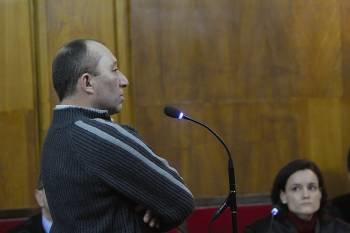 El condenado, David Ferrón, el día del juicio en la Audiencia el 18 de enero de 2011. (Foto: MIGUEL ÁNGEL)