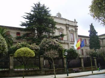 Exterior de la sede del Parlamento de Galicia, en el pazo do Hórreo. (Foto: E.P.)