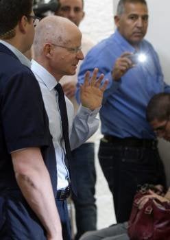  Noam Shalit, el padre del soldado capturado Guilad Shalit, llega al Tribunal Supremo en Jerusalén (Foto: EFE)