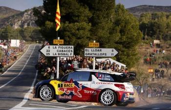 Loeb durante uno de los tramos del Rally de Cataluña