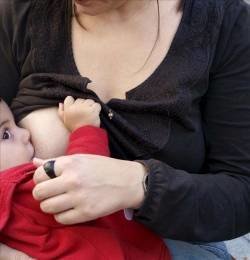 Lactancia materna (Foto: Archivo EFE)