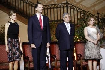 Doña Letizia, durante la visita oficial al país chileno. (Foto: F. TRUEBA)