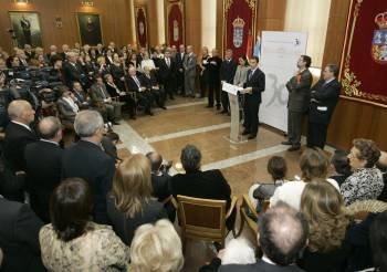 Feijóo, durante su intervención en el acto desarrollado en el Parlamento gallego.  (Foto: XOÁN REY)