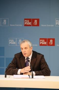 Vázquez, durante una rueda de prensa en Santiago. (Foto: ARCHIVO)