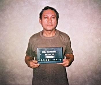 El exdictador Noriega tras su captura.