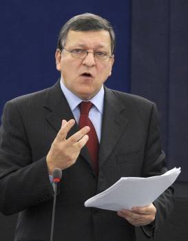 El presidente de la Comisión Europea, José Manuel Durao Barroso, interviene en el debate ante el pleno del Parlamento Europeo  (Foto: EFE)
