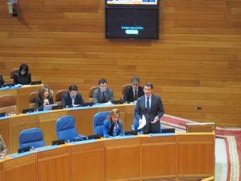 Feijóo, en una de sus intervenciones en el Parlamento gallego. (Foto: E.P.)