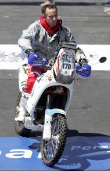 Fotografía de archivo tomada el 03/01/2011 del piloto de motos argentino Jorge Andrés Martínez Boero  (Foto: EFE)
