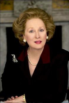 Fotografía facilitada por la productora Pathé de Meryl Streep caracterizada como la ex primera ministra británica Margaret Thatcher para la película biográfica sobre la Dama de Hierro 'The Iron Lady' (Foto: EFE)