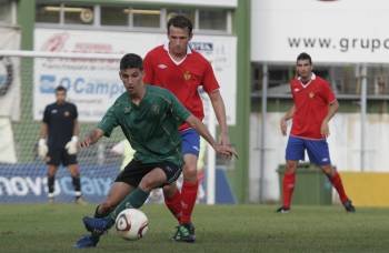 Matt durante su debut como jugador del Ourense en la Copa Federación ante el Coruxo (Foto: XESÚS FARIÑAS)