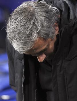 Mourinho, boca abajo el sábado en el Berbabéu