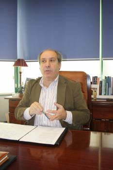 José García Liñares, en el despacho de la Alcaldía (Foto: L.P.)