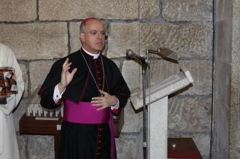 El nuevo obispo de Ourense Leonardo Lemos (Foto: EFE)