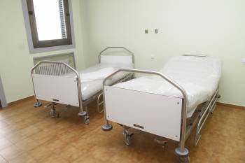 Habitación renovada, en el hospital de Piñor. (Foto: MIGUEL ÁNGEL)