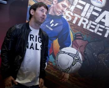 Leo Messi, ayer en Barcelona. (Foto: A. GARCÍA)
